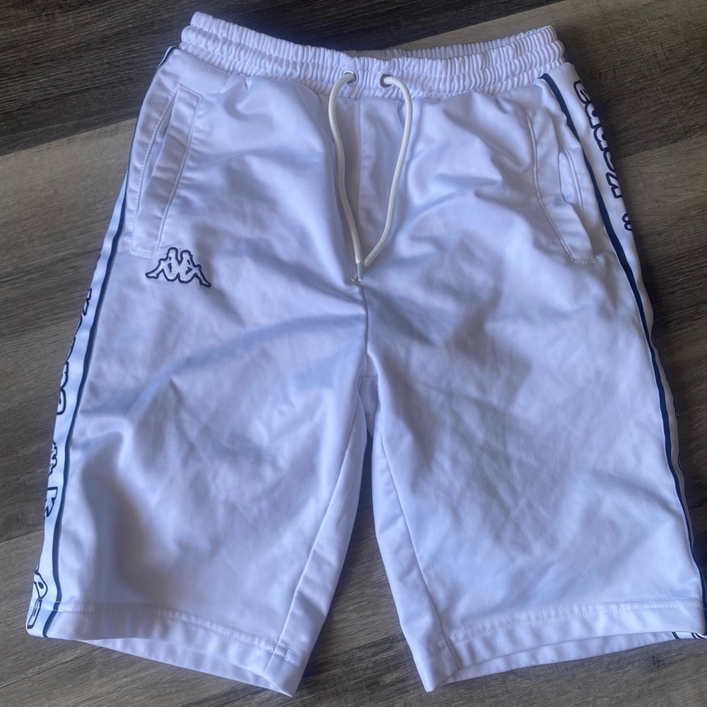 Kappa shorts, white, Size Medium, in good condition